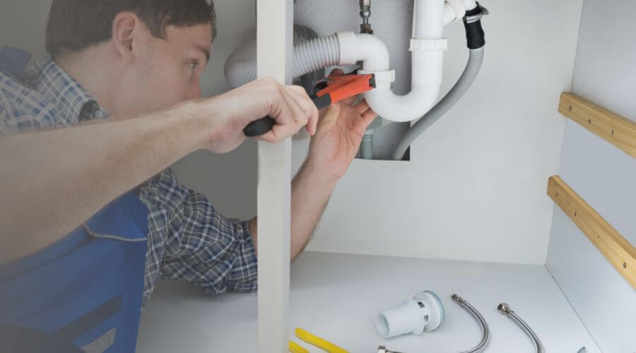 Local water heater installation in Chatsworth, CA
